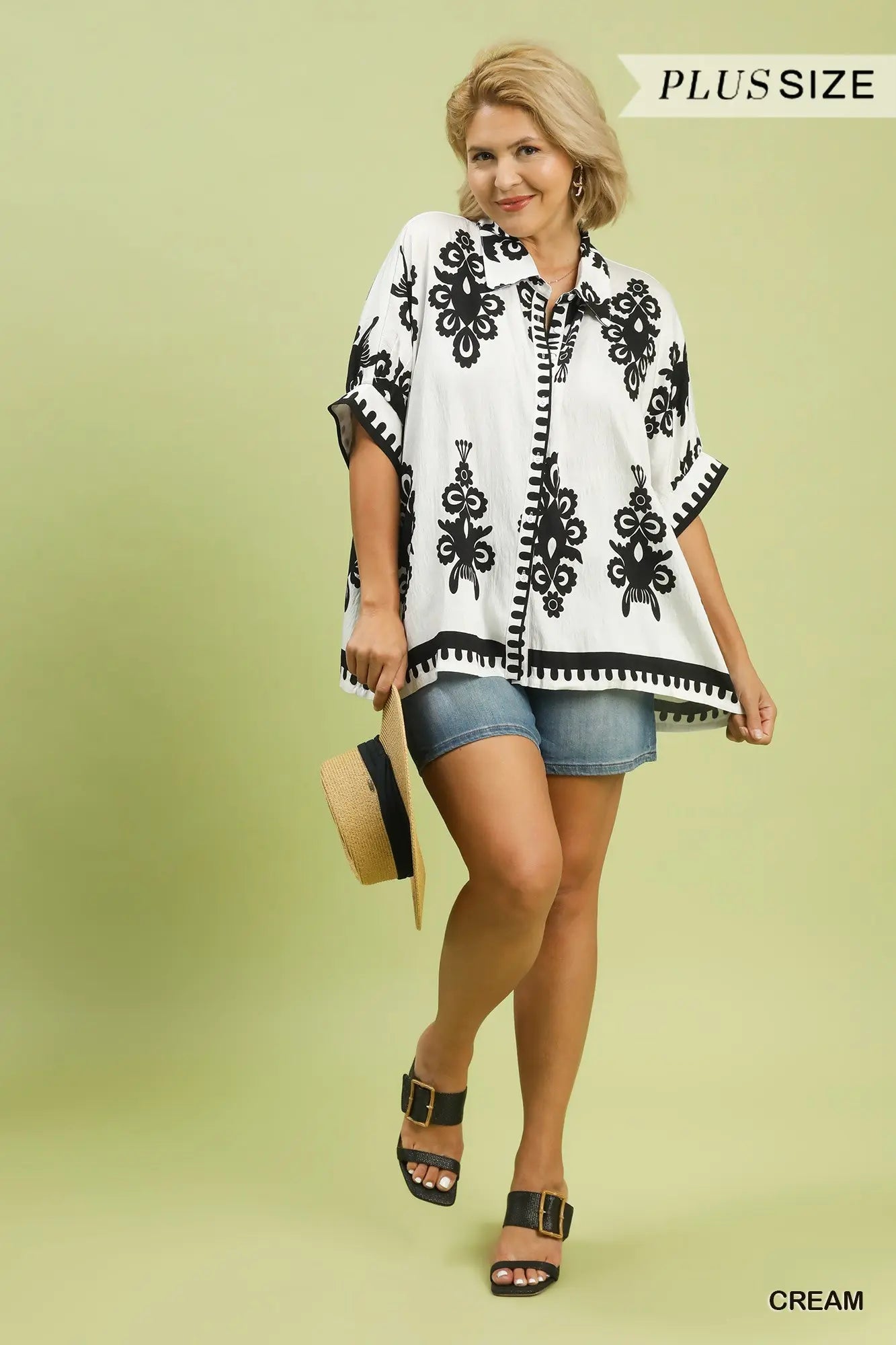 Cream/Black Detail Top