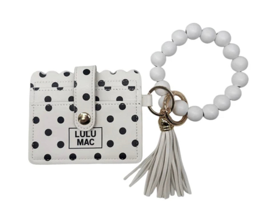 LM-White w/ black beaded wrislet
