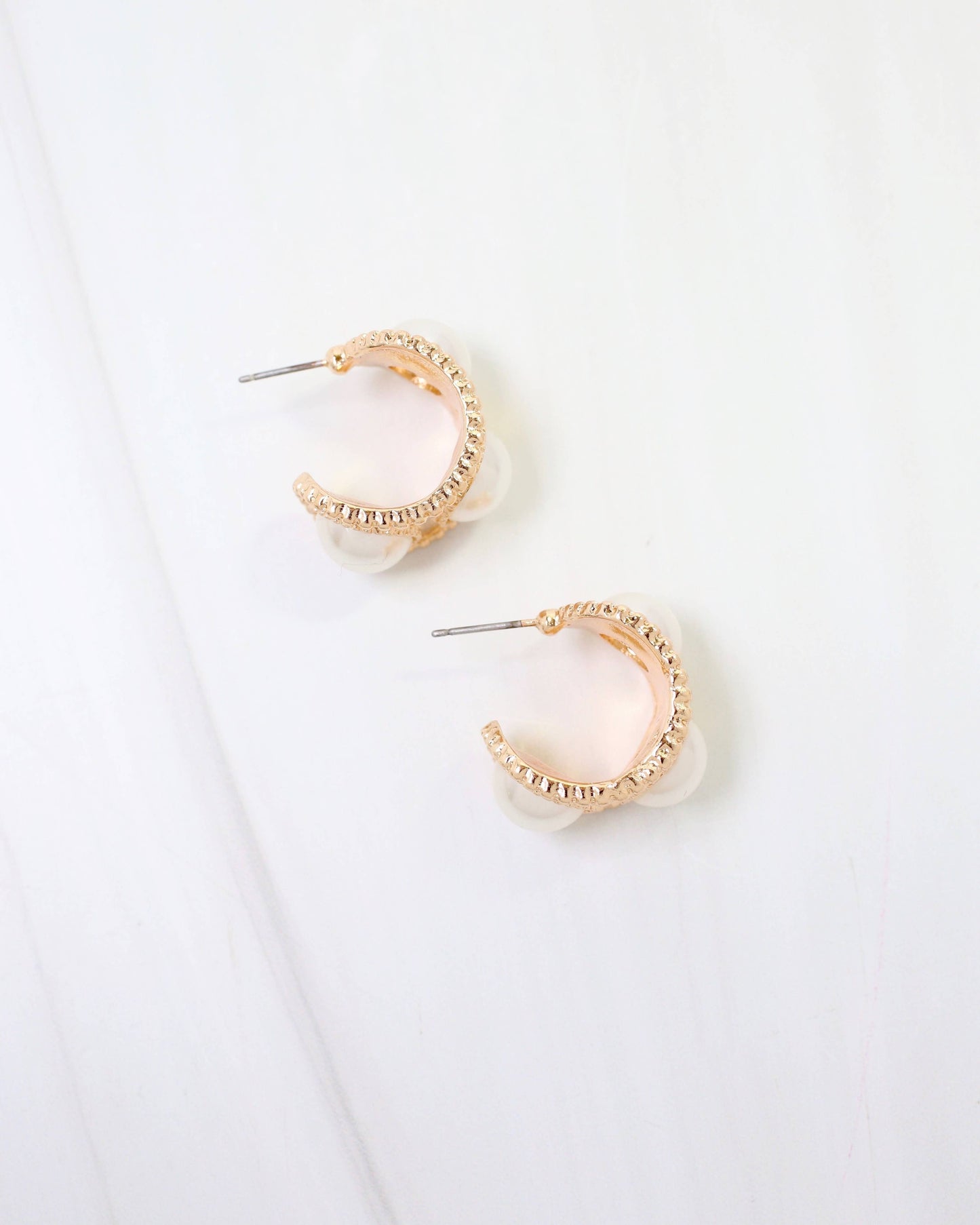 Huntington Pearl Hoop Earring Gold: Default