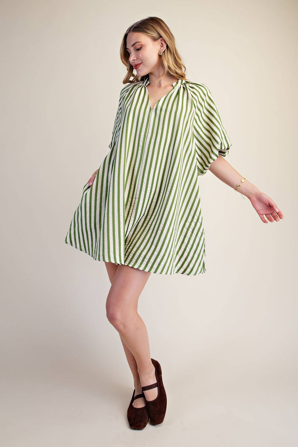 Puff-Sleeve Shift Stripe Mini Dress: Brown