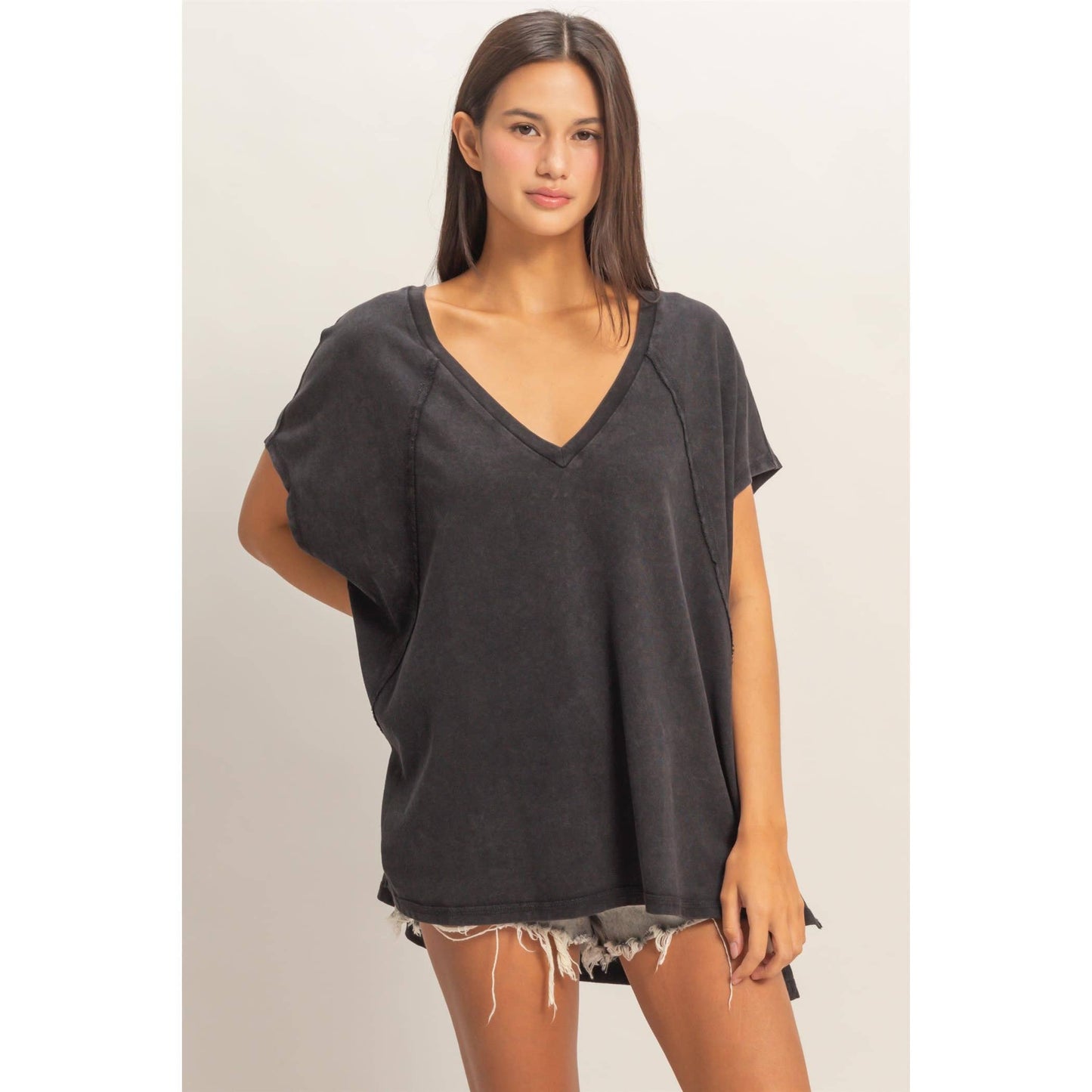Oversized V-Neck Mineral Washed Top: BLUE