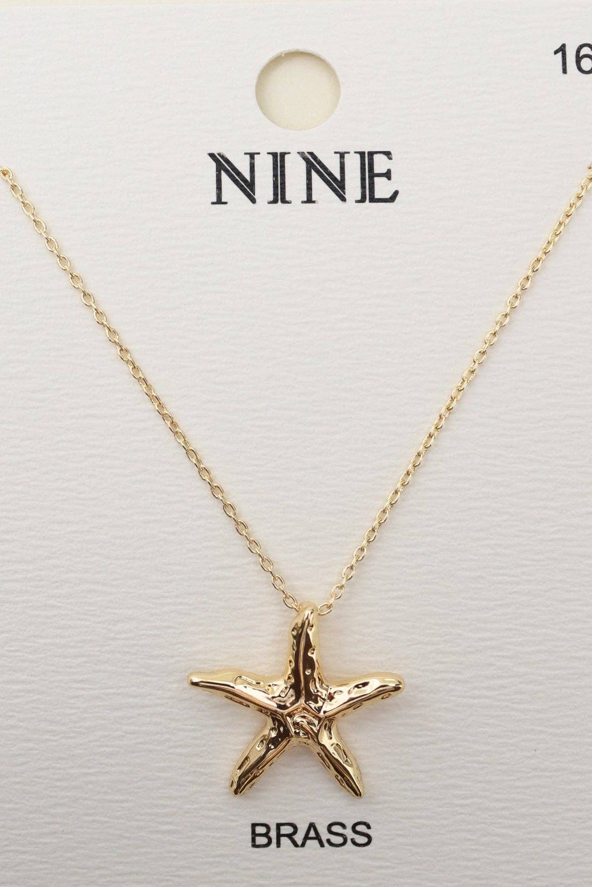 Starfish Pendant Necklace: Gold