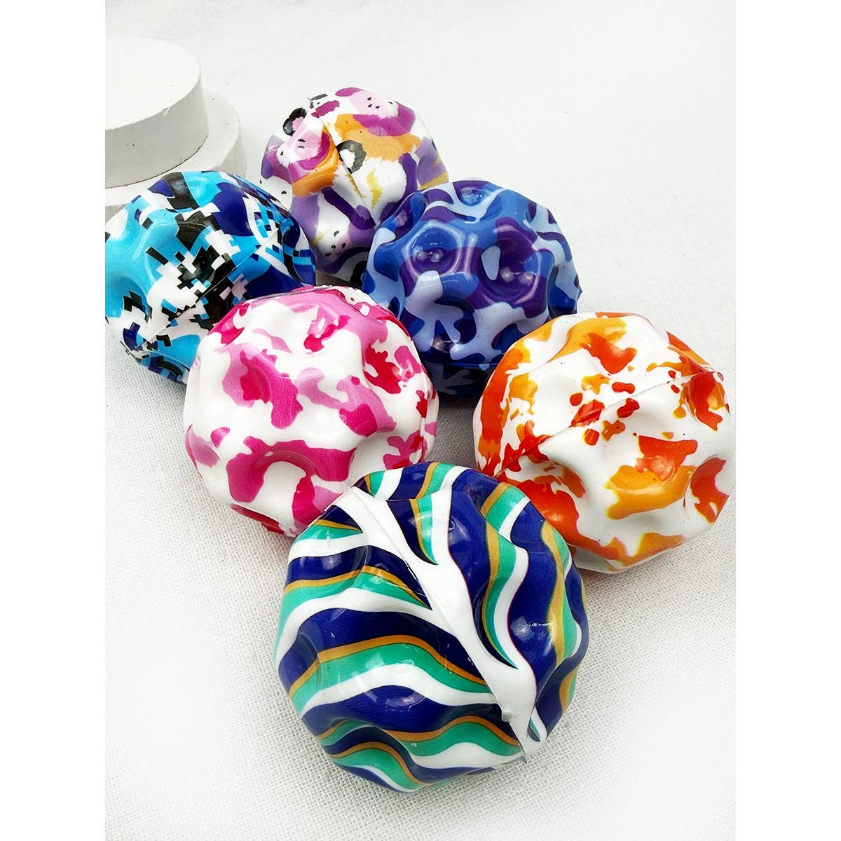 Variety Design Super High Bouncing Balls Toys: MIX