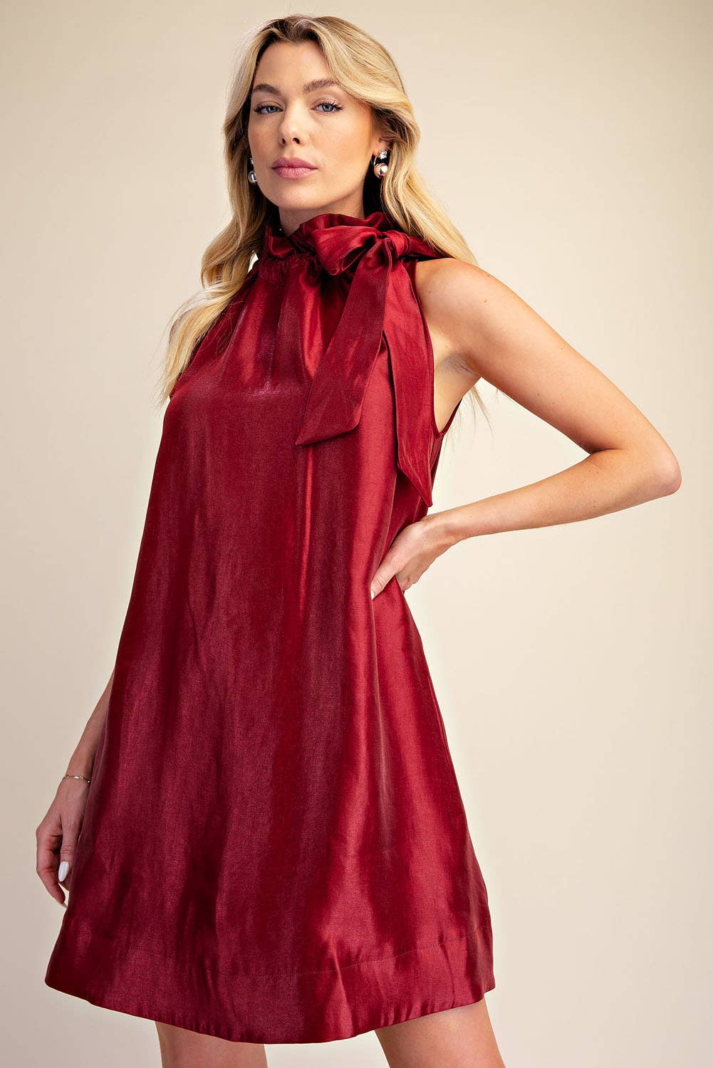 Ruffle Tie Neck Sleeveless Side Pocket Mini Dress: Champagne
