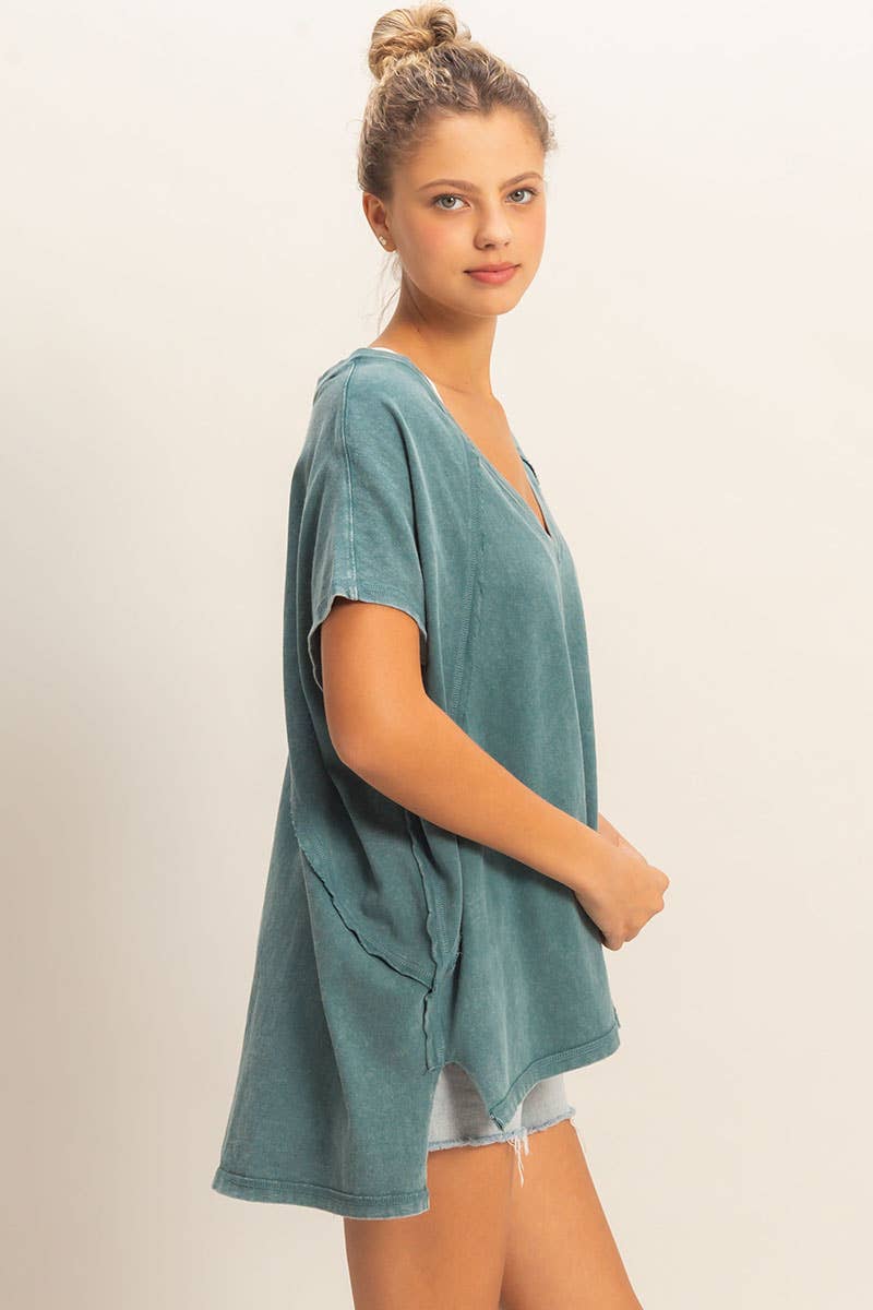 Oversized V-Neck Mineral Washed Top: BLUE