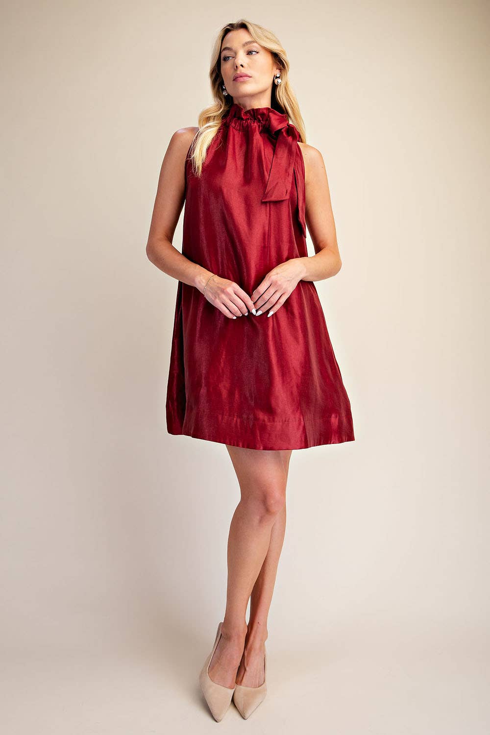 Ruffle Tie Neck Sleeveless Side Pocket Mini Dress: Champagne
