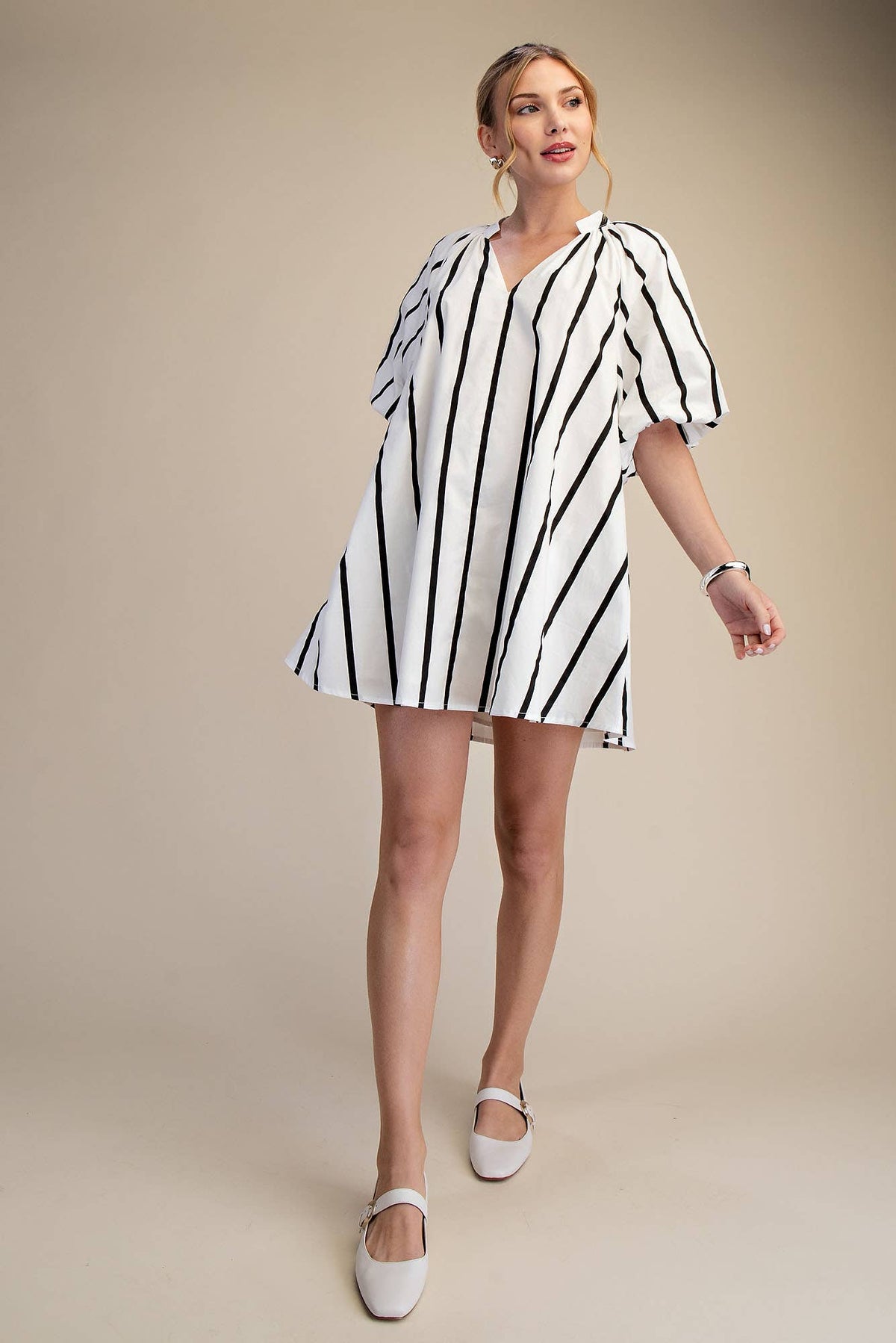 Puff-Sleeve Stripe Mini Shift Dress: Kelly Green