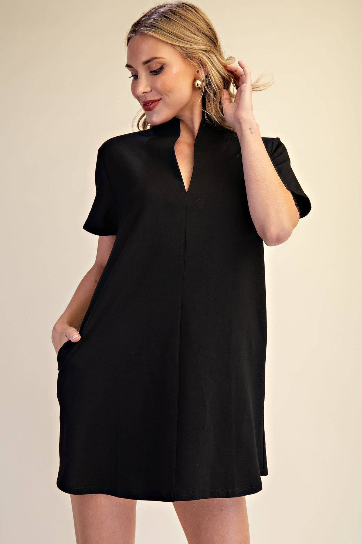 Stand Collar V-Neck Slit Dress: Hunter Green