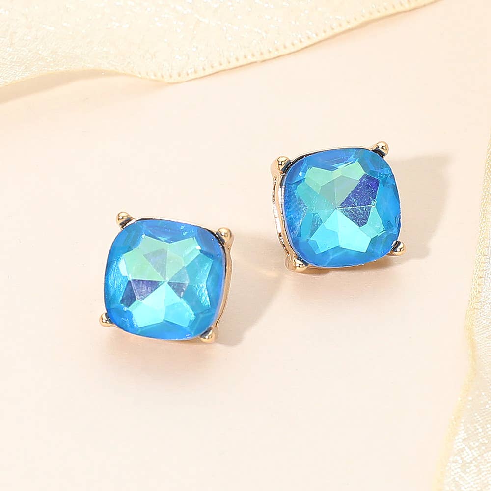 Square Cushion Stud Earrings: Gold,White