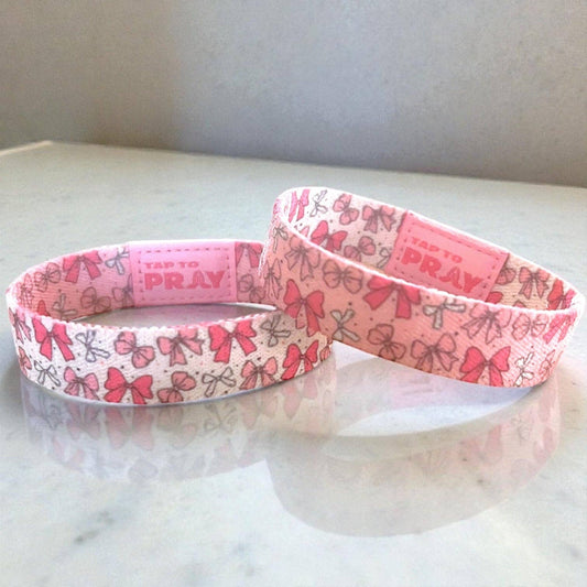 Tap To Pray® Wristband – Boutique Bows: Medium