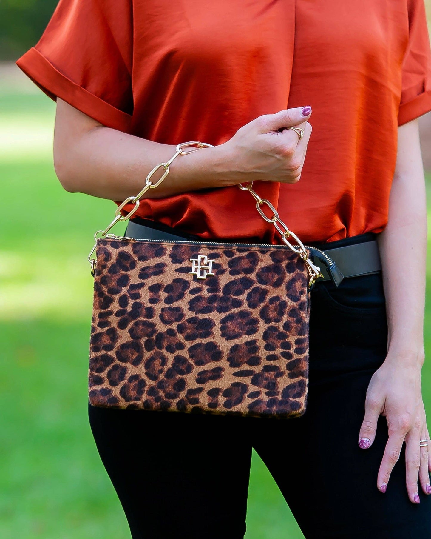 Ariana Crossbody Spotted Saddle: Default