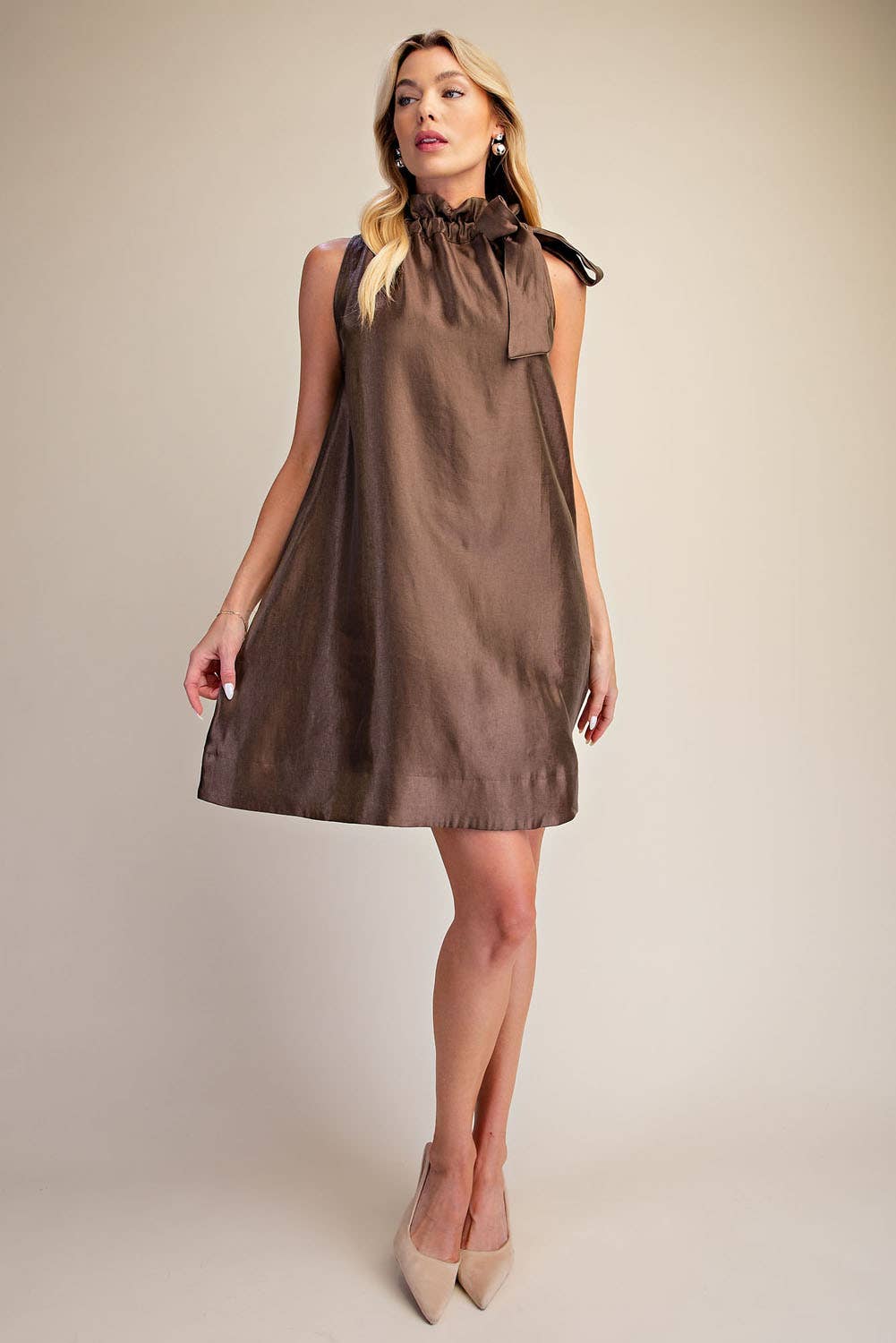 Ruffle Tie Neck Sleeveless Side Pocket Mini Dress: Champagne
