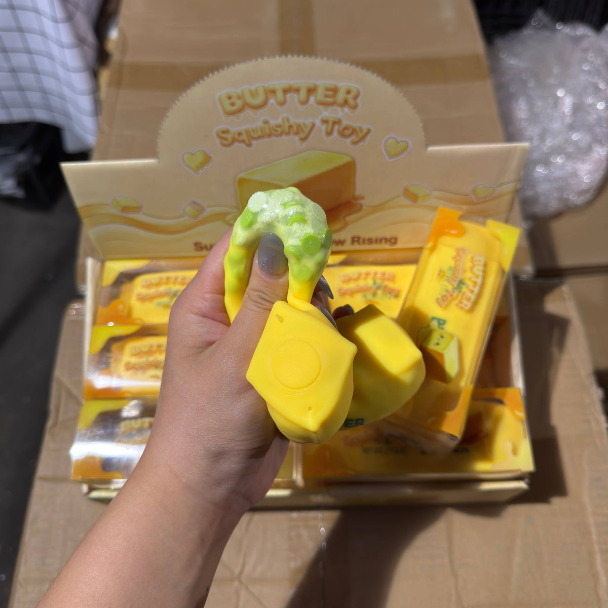 Crackling Crunchy Yellow Butter Squishy