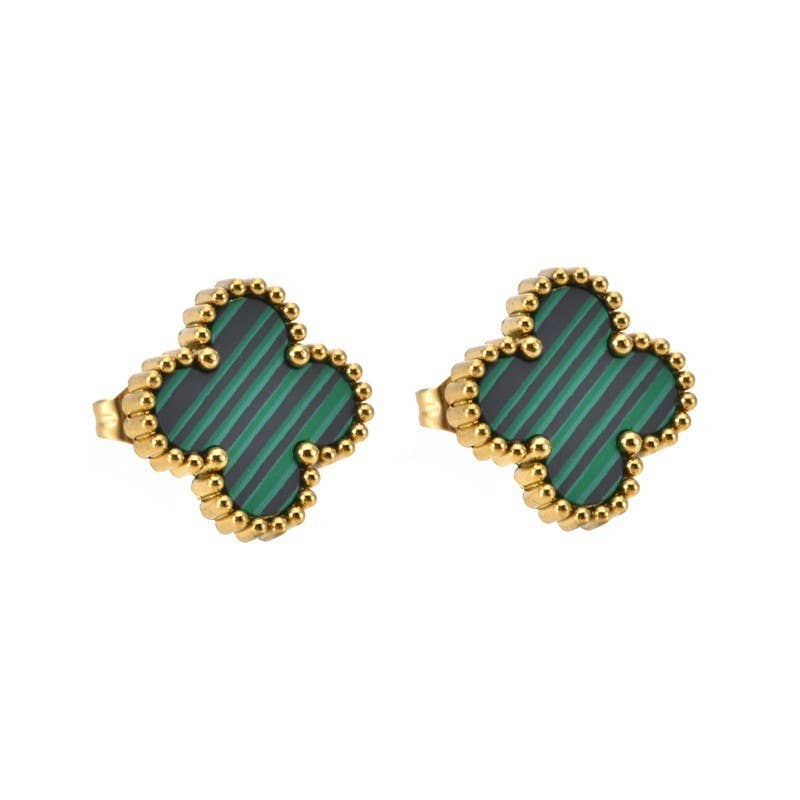 VINTAGE CLOVER  STUD EARRINGS | White