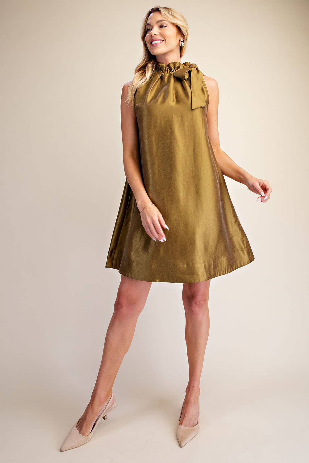 Ruffle Tie Neck Sleeveless Side Pocket Mini Dress: Champagne
