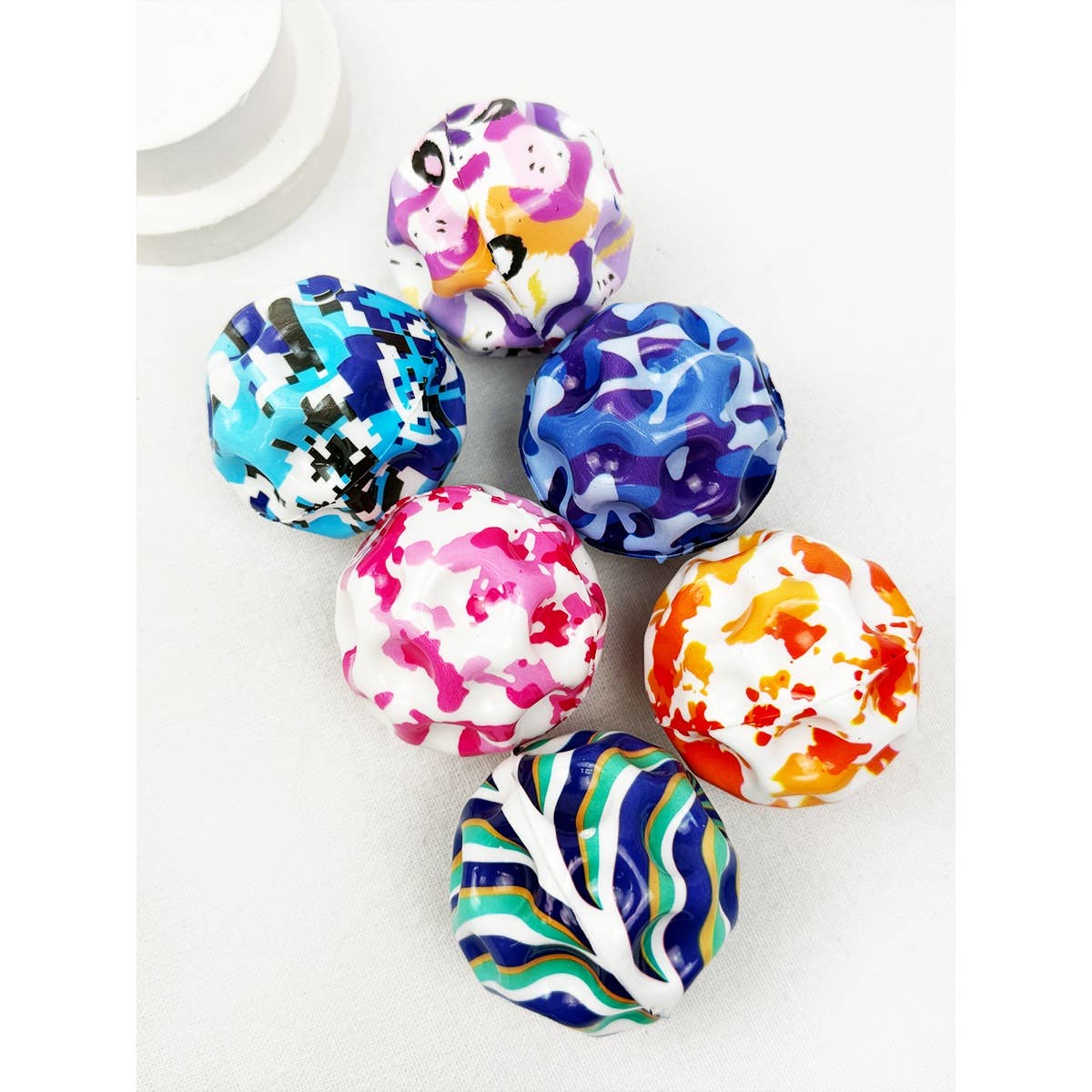 Variety Design Super High Bouncing Balls Toys: MIX