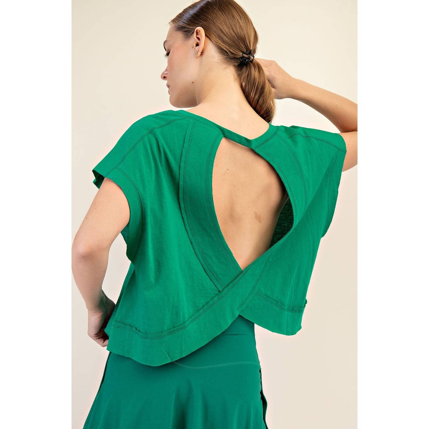 COTTON SLUB OPEN BACK TOP: Kelly Green